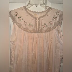 Vintage Pink Nightgown Barbizon with Floral Embroidery